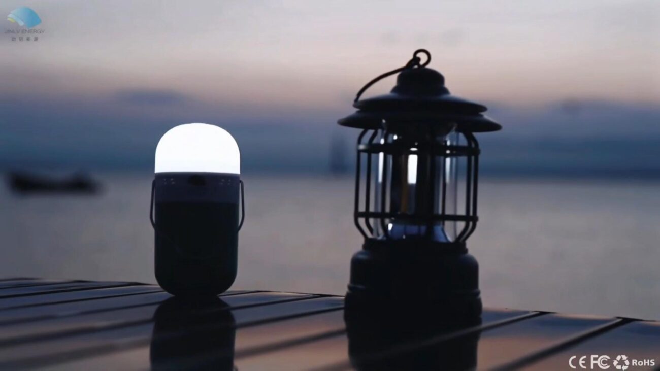 SALT WATER LANTERN POWERED BY SEAWATER OR SALT WATER